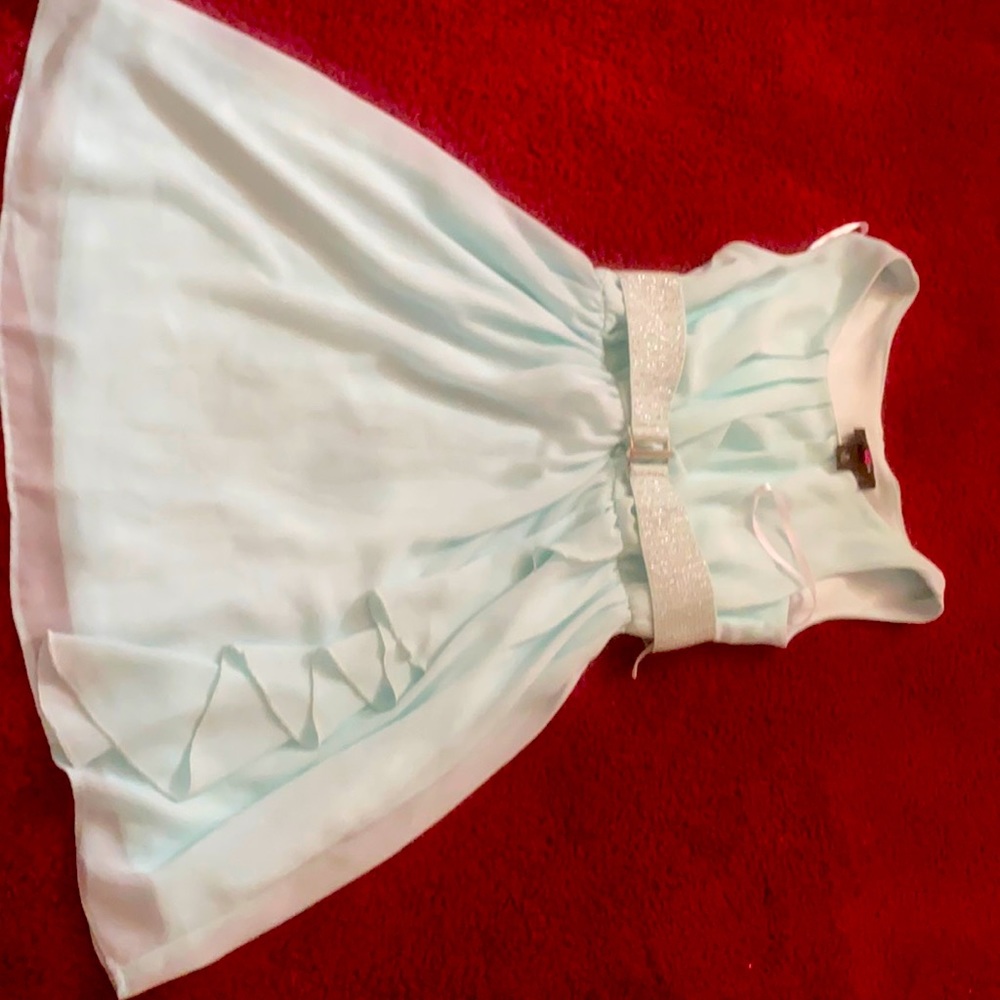 Sky blue dress with glitter belt.size 10 kids!